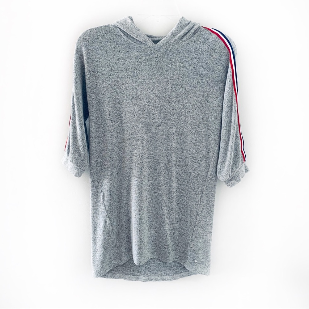 Zella Grey 1/2 Sleeve Hoodie Size M